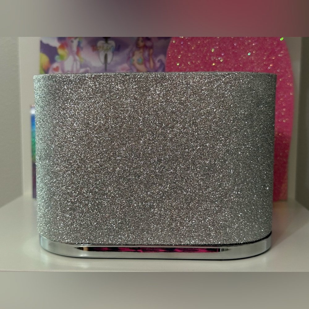 2 for $15! DKNY Silver Glitter Makeup Brush Holder